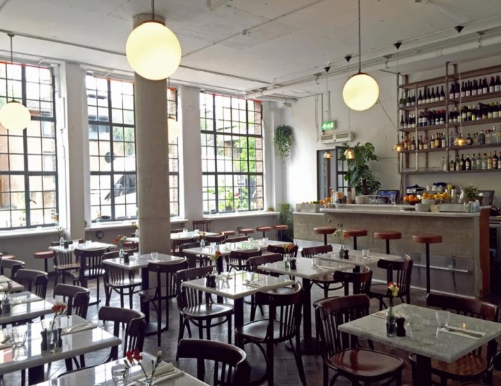 Lobster Bar - Queens Of Hackney